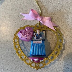 I Love Lucy ornament. Lucy does a commercial